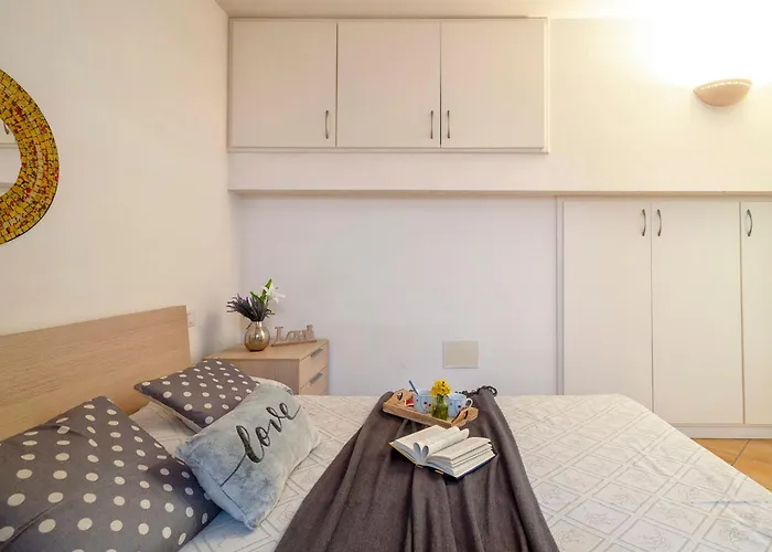 Orizzonti 5 By Interhome